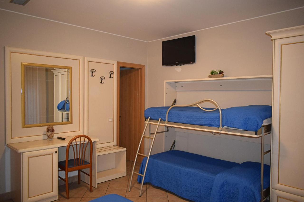 Hotel Donau Rimini Exteriér fotografie